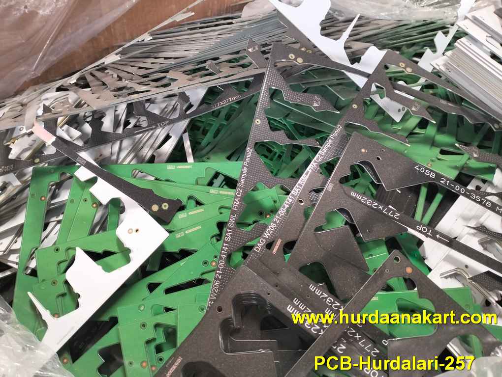 Elektronik Atıkların İçeriğinde Hangi Zararlı Maddeler Bulunur?